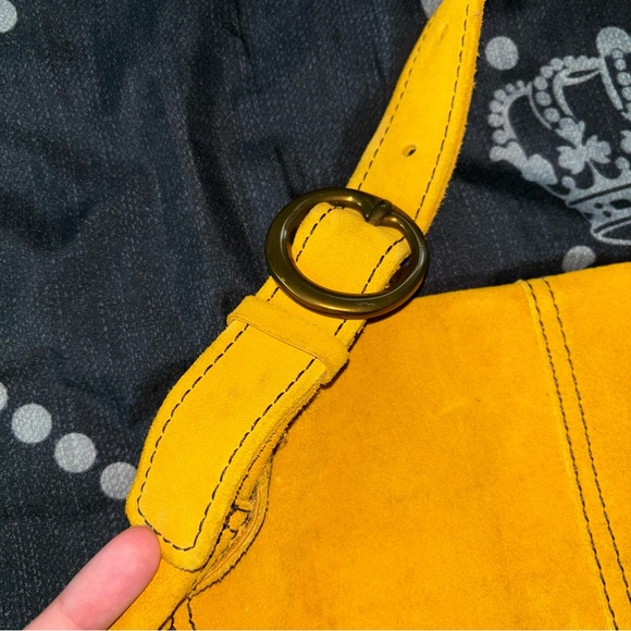 Lucky Brand Vintage Shoulder Bag in Mustard - Picture 5 of 7